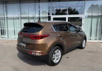 Подержанный автомобиль Kia Sportage 2017 года (5 фото)