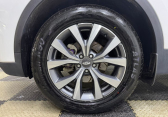 Подержанный автомобиль Chery Tiggo 7 Pro Max 2023 года (13 фото)