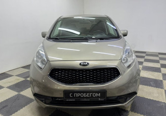Подержанный автомобиль Kia Venga 2016 года (2 фото)