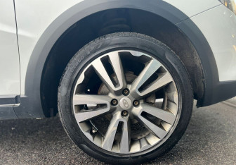 Подержанный автомобиль LADA (ВАЗ) Vesta Wagon 2019 года (12 фото)