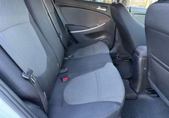 Подержанный автомобиль Hyundai Solaris Sedan 2014 года (11 фото)