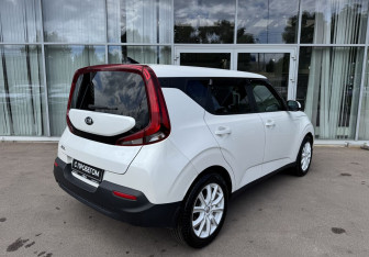 Подержанный автомобиль Kia Soul 2020 года (5 фото)
