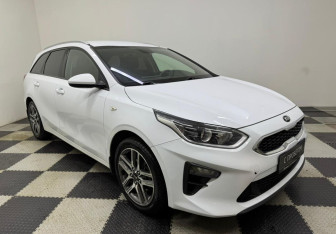 Подержанный автомобиль Kia Ceed Wagon 2020 года (3 фото)