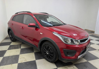 Подержанный автомобиль Kia Rio Hatchback 2018 года (3 фото)