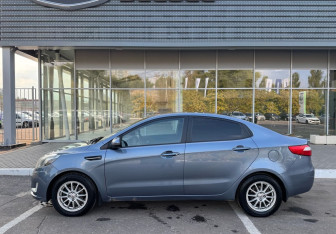 Подержанный автомобиль Kia Rio Sedan 2012 года (4 фото)