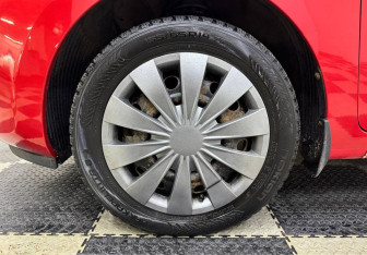 Подержанный автомобиль Kia Picanto 2013 года (12 фото)