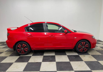 Подержанный автомобиль Mazda 3 Sedan 2008 года (4 фото)