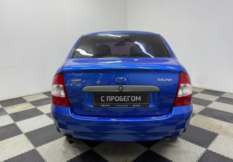 Подержанный автомобиль LADA (ВАЗ) Kalina Sedan 2006 года (6 фото)