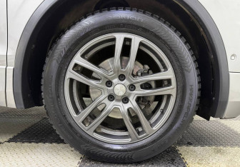 Подержанный автомобиль Volkswagen Tiguan 2018 года (12 фото)