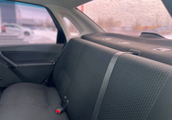 Подержанный автомобиль LADA (ВАЗ) Granta Sedan 2012 года (11 фото)