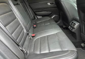 Подержанный автомобиль Renault Talisman Sedan 2018 года (11 фото)