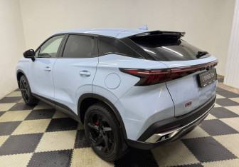 Подержанный автомобиль Omoda C5 2023 года (7 фото)