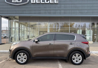 Подержанный автомобиль Kia Sportage 2018 года (8 фото)