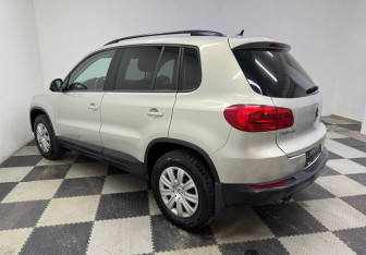 Подержанный автомобиль Volkswagen Tiguan 2012 года (7 фото)