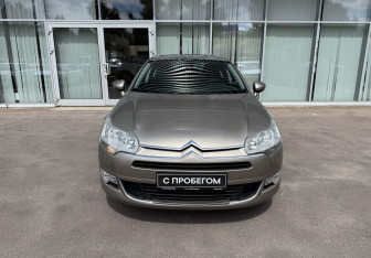 Подержанный автомобиль Citroen C5 Wagon 2008 года (2 фото)