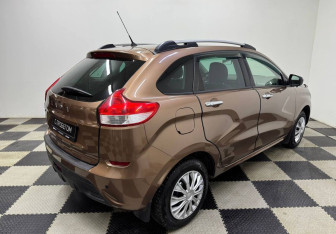 Подержанный автомобиль LADA (ВАЗ) XRAY 2017 года (5 фото)