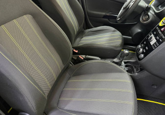 Подержанный автомобиль Opel Corsa 2011 года (9 фото)