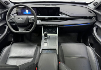 Подержанный автомобиль Chery Tiggo 7 Pro Max 2023 года (10 фото)