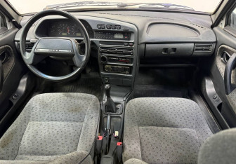 Подержанный автомобиль LADA (ВАЗ) 2115 2007 года (10 фото)