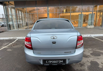 Подержанный автомобиль LADA (ВАЗ) Granta Sedan 2014 года (6 фото)