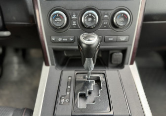 Подержанный автомобиль Mazda CX-9 2013 года (11 фото)
