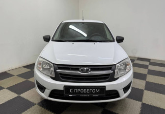 Подержанный автомобиль LADA (ВАЗ) Granta Liftback 2016 года (2 фото)