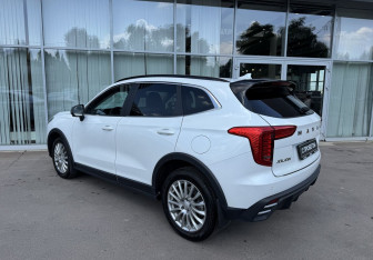 Подержанный автомобиль Haval Jolion 2025 года (7 фото)