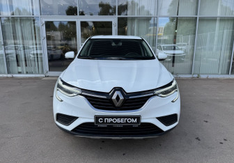 Подержанный автомобиль Renault Arkana 2021 года (2 фото)