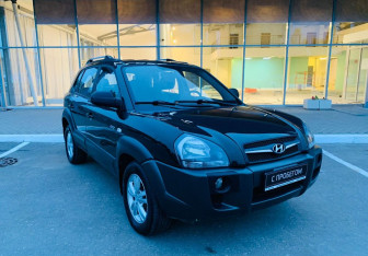 Подержанный автомобиль Hyundai Tucson 2008 года (3 фото)