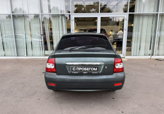 Подержанный автомобиль LADA (ВАЗ) Priora Hatchback 2011 года (6 фото)