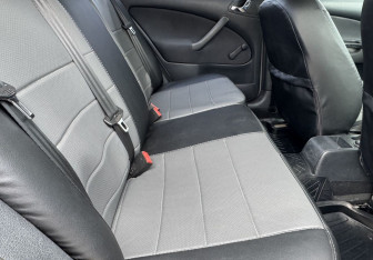 Подержанный автомобиль Skoda Octavia Liftback 2008 года (11 фото)