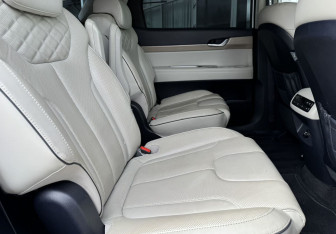 Подержанный автомобиль Hyundai Palisade 2021 года (12 фото)