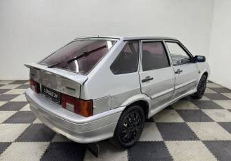 Подержанный автомобиль LADA (ВАЗ) 2114 2010 года (5 фото)