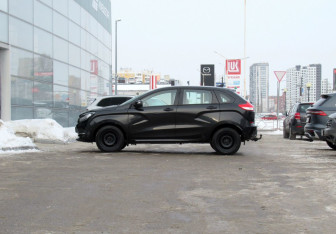 Подержанный автомобиль LADA (ВАЗ) XRAY 2016 года (8 фото)