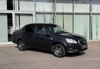 Подержанный автомобиль Datsun on-DO 2016 года (3 фото)