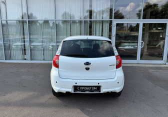 Подержанный автомобиль Datsun mi-DO 2015 года (6 фото)