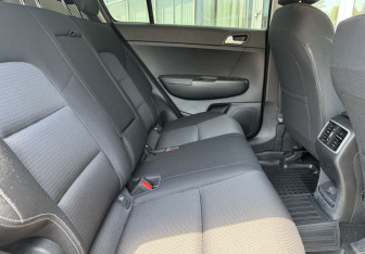Подержанный автомобиль Kia Sportage 2019 года (11 фото)