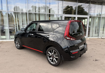 Подержанный автомобиль Kia Soul 2020 года (7 фото)