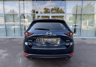 Подержанный автомобиль Mazda CX-5 2021 года (6 фото)