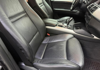 Подержанный автомобиль BMW X6 2010 года (9 фото)