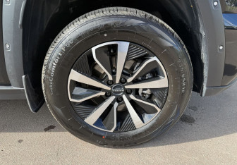Подержанный автомобиль Haval H7 2025 года (12 фото)