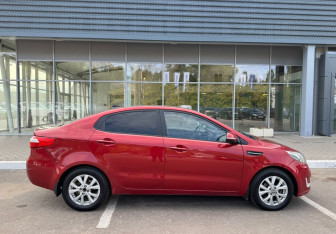 Подержанный автомобиль Kia Rio Sedan 2013 года (4 фото)