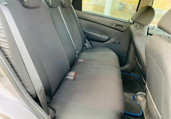 Подержанный автомобиль Chevrolet Aveo Sedan 2010 года (10 фото)