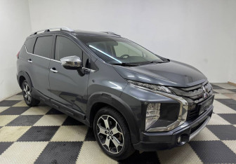 Подержанный автомобиль Mitsubishi Xpander 2022 года (3 фото)