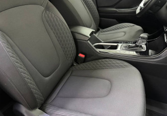 Подержанный автомобиль Hyundai Creta 2022 года (9 фото)