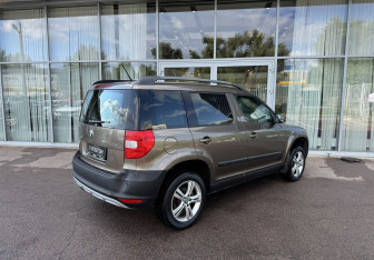 Подержанный автомобиль Skoda Yeti 2011 года (5 фото)