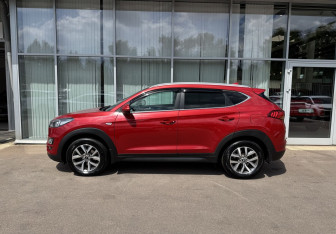 Подержанный автомобиль Hyundai Tucson 2018 года (8 фото)