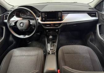 Подержанный автомобиль Skoda Rapid Liftback 2020 года (10 фото)