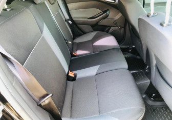 Подержанный автомобиль Ford Focus Hatchback 2014 года (11 фото)