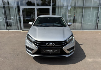Подержанный автомобиль LADA (ВАЗ) Vesta Sedan 2023 года (2 фото)